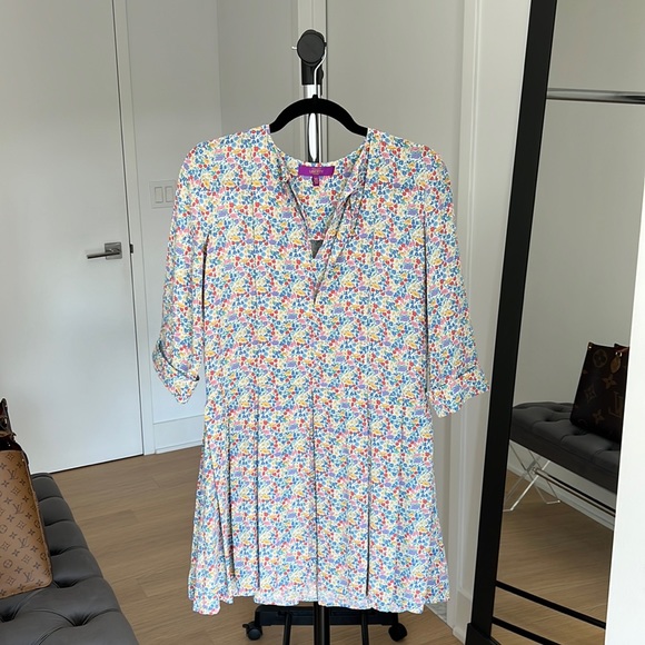 Tuckernuck Dresses & Skirts - Tuckernuck Liberty Of London Floral Printed Silk De Chine Pullover Pleated Dress